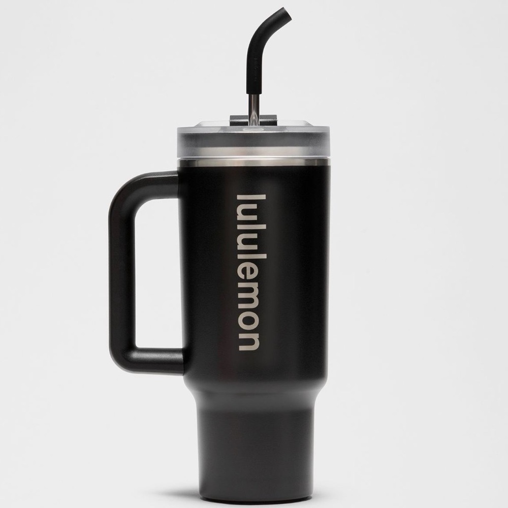 🆕 LULULEMON Athletica Insulated Tumbler 40oz NWT Black
